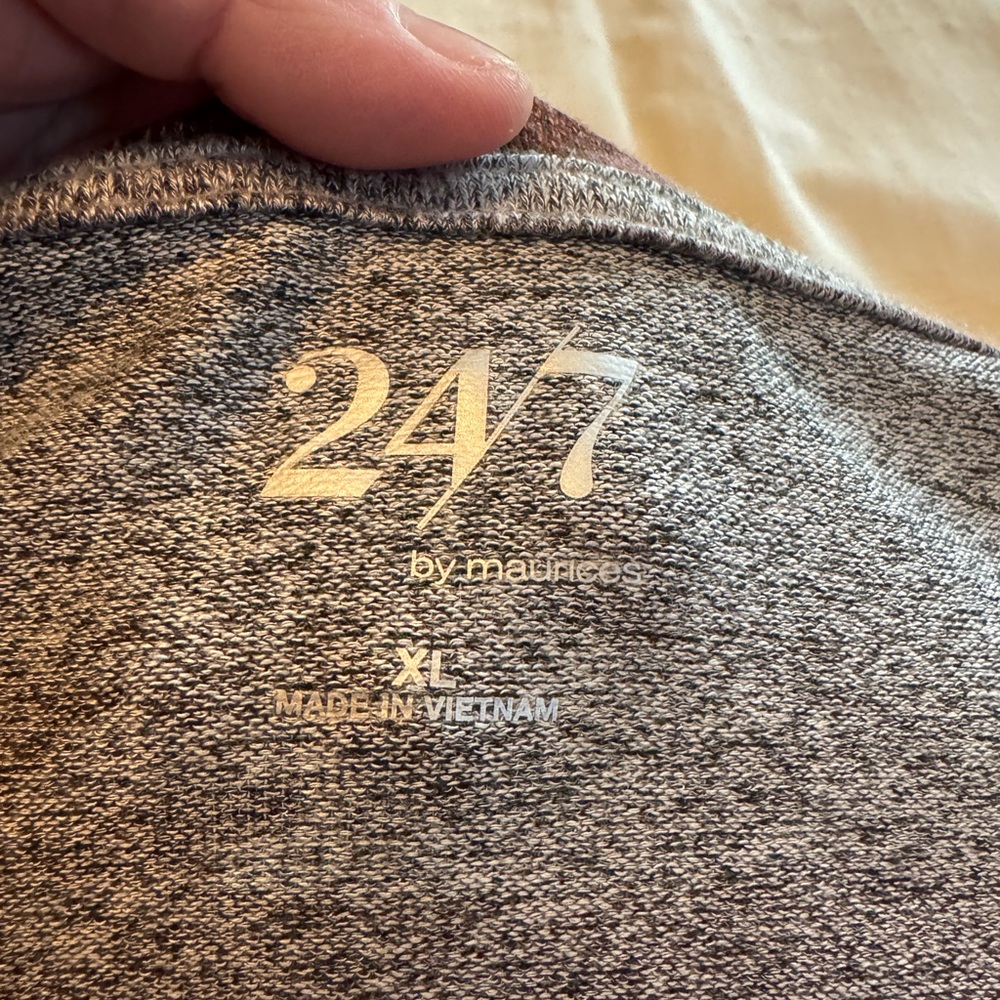Maurice’s 24/7 Flawless Mixed Pattern Tunic Tee XL - Picture 3 of 7